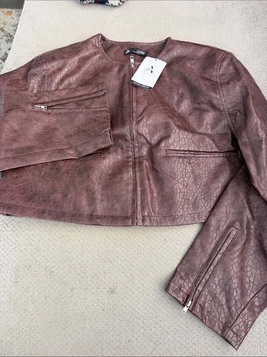 Jackets & Blazers - Cropped Faux Leather Jacket in Wine — Womens